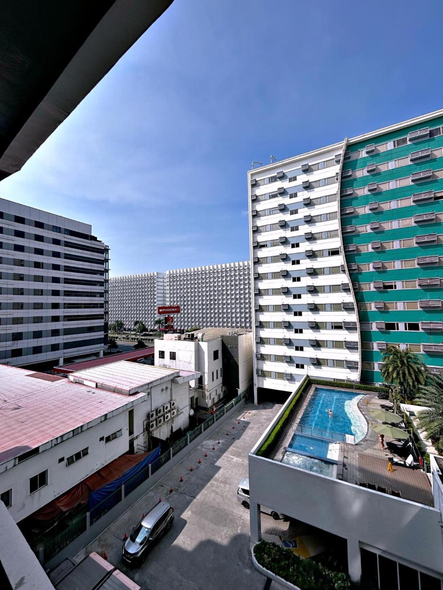 Cozypura Staycation Near Moa, Airport , With Free Fast Wifi, Netflix And Pay Parking Pasay Extérieur photo