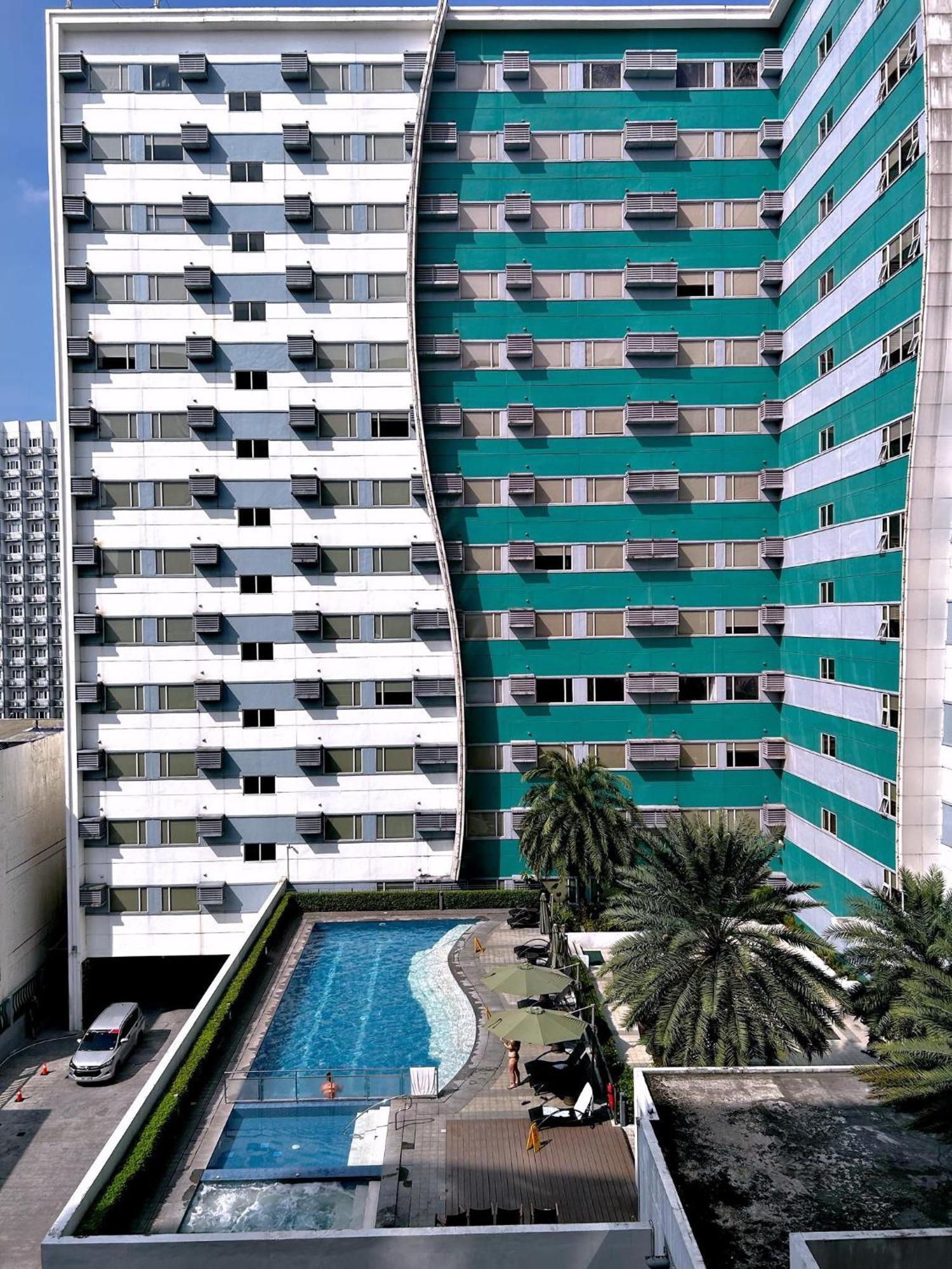 Cozypura Staycation Near Moa, Airport , With Free Fast Wifi, Netflix And Pay Parking Pasay Extérieur photo